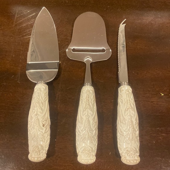 Hostess Set - Picture 1 of 3